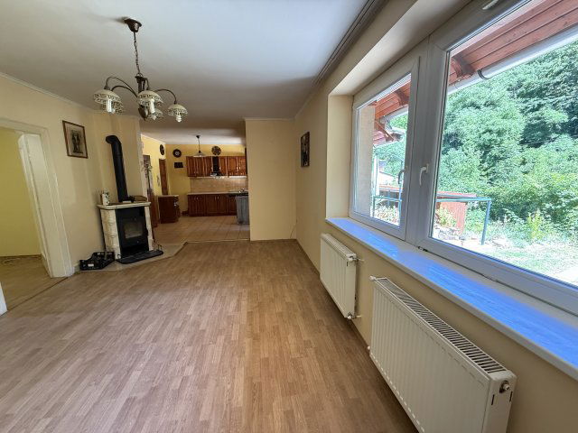 Eladó nyaraló, Miskolcon, Vadas Jenő utcában 39.9 M Ft, 2 szobás