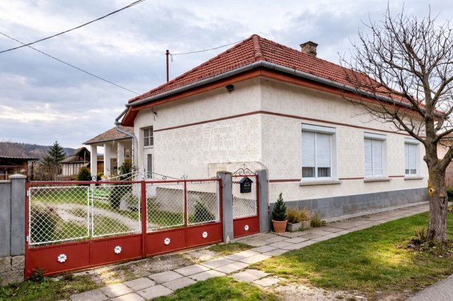 Eladó családi ház, Pátkán 42.9 M Ft, 3+1 szobás