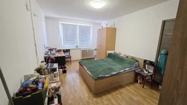 Eladó panellakás, Debrecenben, Darabos utcában 59.9 M Ft