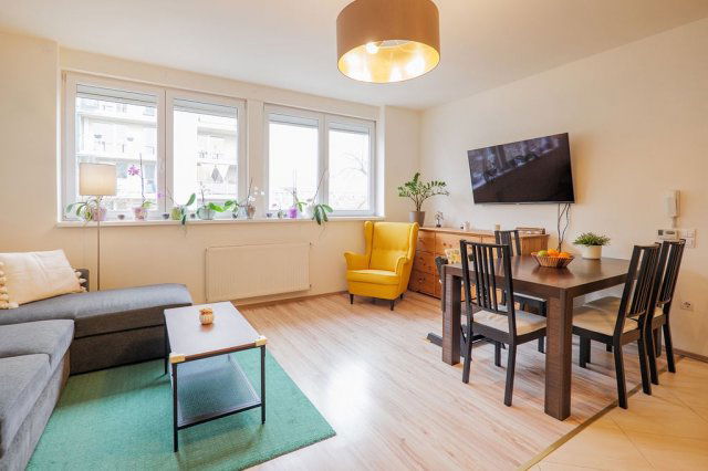 Eladó téglalakás, XIV. kerületben, Kövér Lajos utcában