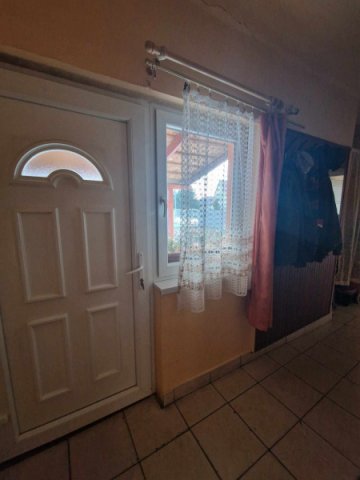 Eladó családi ház, Ócsán 26.9 M Ft, 2 szobás