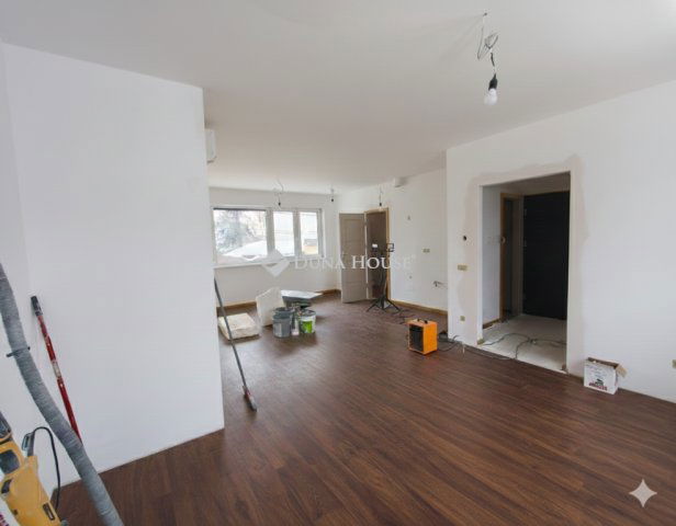 Eladó téglalakás, Kecskeméten 79.5 M Ft, 3 szobás