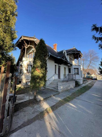 Eladó családi ház, Kozármislenyen 209 M Ft, 10 szobás