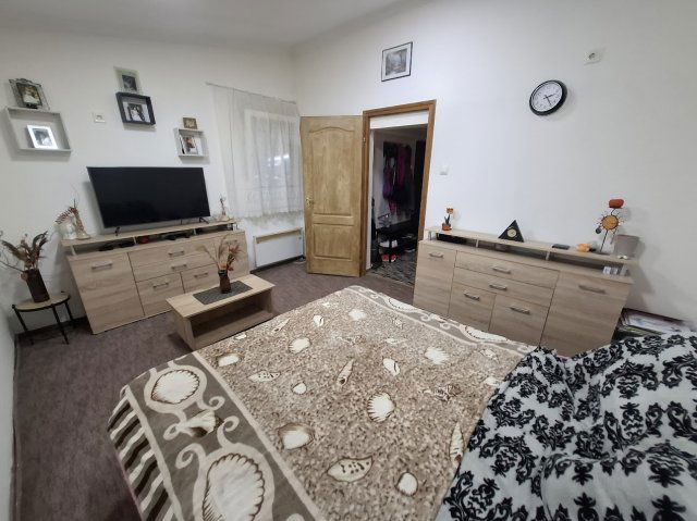 Eladó nyaraló, Nagyhegyesen 23 M Ft, 3 szobás
