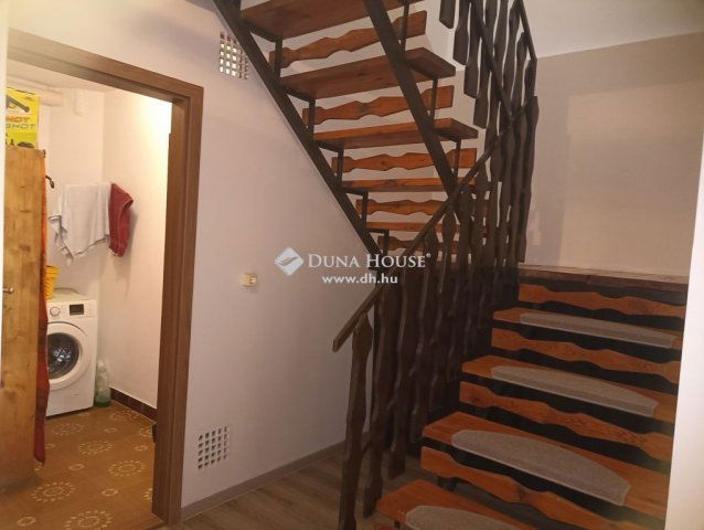 Eladó családi ház, Zalaegerszegen 84 M Ft, 3+3 szobás