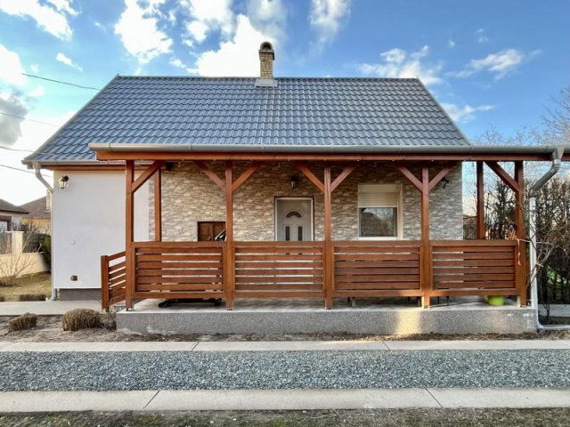 Eladó családi ház, Nagykátán 47.5 M Ft, 2 szobás