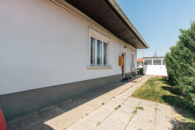 Eladó családi ház, Budapesten, XV. kerületben 109 M Ft, 3 szobás