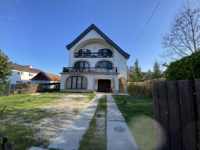 Eladó ipari ingatlan, Gödön 125 M Ft, 5 szobás
