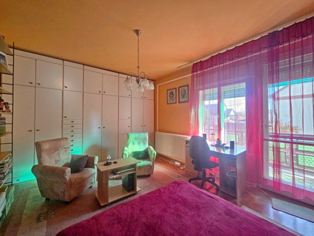 Eladó családi ház, Debrecenben 89.9 M Ft, 3+2 szobás