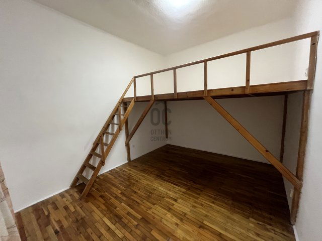 Eladó téglalakás, Budapesten, VIII. kerületben 33 M Ft, 1 szobás