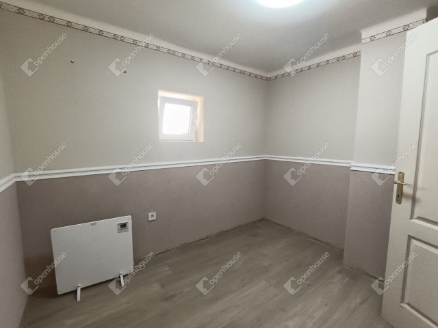 Eladó családi ház, Nagyatádon 29.5 M Ft, 2 szobás