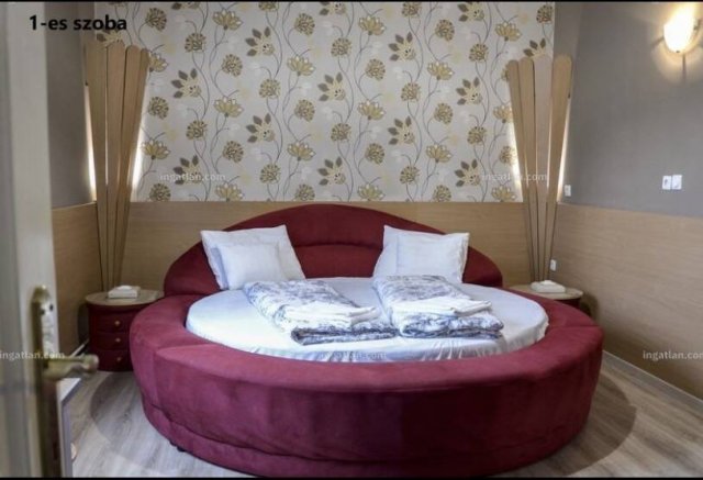 Eladó családi ház, Mátészalkán 245 M Ft, 8 szobás