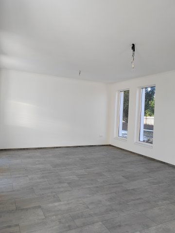 Eladó családi ház, Kiskunlacházán 63.9 M Ft, 3 szobás