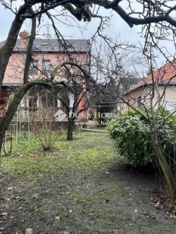 Eladó családi ház, Budapesten, XVIII. kerületben 120 M Ft
