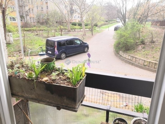 Eladó panellakás, Budapesten, XVII. kerületben 69.9 M Ft