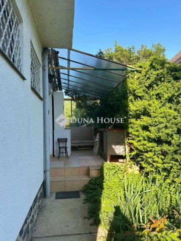 Kiadó családi ház, albérlet, Badacsonytomajon 260 E Ft / hó