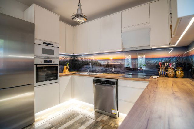 Eladó ikerház, Budapesten, XVIII. kerületben 164.9 M Ft, 5 szobás