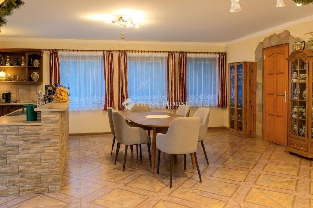 Eladó családi ház, Kozármislenyen 128.5 M Ft, 5 szobás