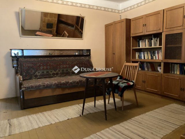 Eladó családi ház, Balsán 11 M Ft, 5 szobás