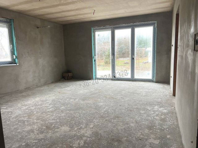 Eladó családi ház, Veresegyházon 104.9 M Ft, 5 szobás