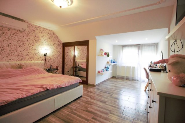 Eladó családi ház, Enesén 145 M Ft, 5 szobás
