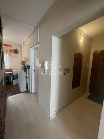Kiadó panellakás, albérlet, Szegeden 220 E Ft / hó, 3+1 szobás