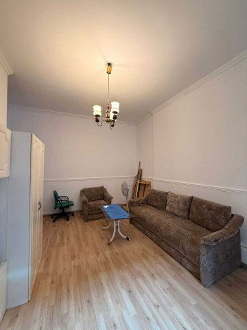 Eladó téglalakás, Budapesten, VIII. kerületben 0.037 M Ft