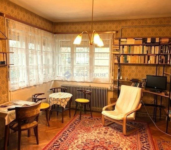 Eladó családi ház, Budapesten, III. kerületben 159 M Ft