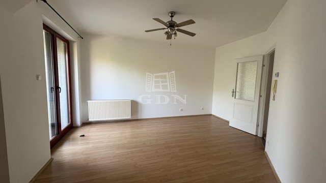 Eladó téglalakás, Gödön 79.9 M Ft, 2 szobás