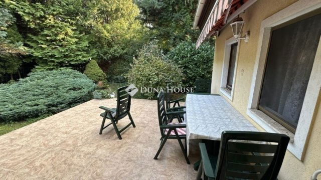 Eladó családi ház, Budapesten, II. kerületben 169 M Ft, 3 szobás