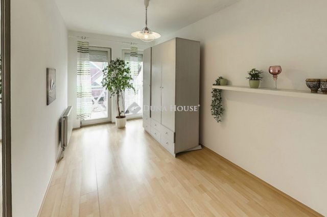 Eladó téglalakás, Kecskeméten 73.49 M Ft, 4 szobás