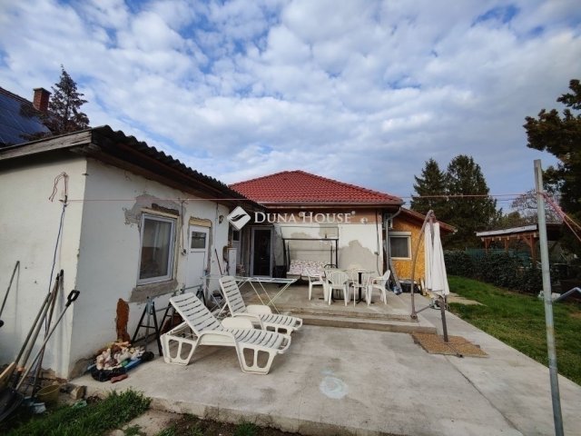 Eladó családi ház, Budapesten, XVIII. kerületben 89.9 M Ft