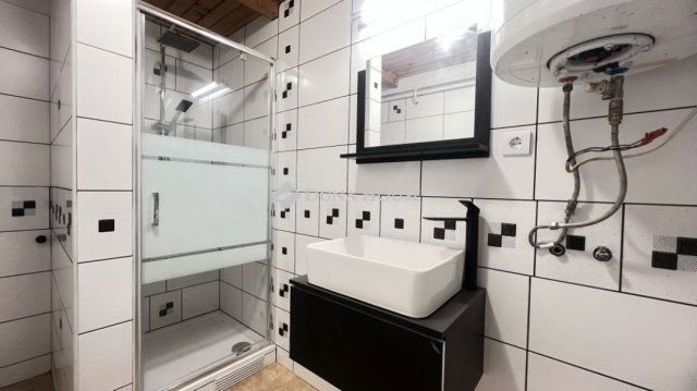 Eladó családi ház, Egerszalókon 98.4 M Ft, 4+2 szobás