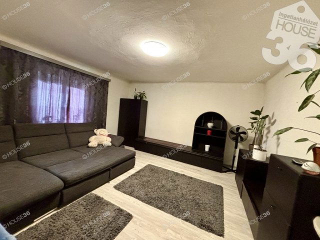 Eladó családi ház, Tiszaalpáron 14.9 M Ft, 3 szobás