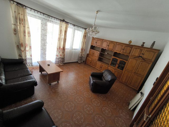 Eladó családi ház, Szegeden 133 M Ft, 5 szobás