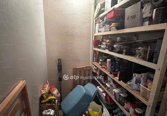 Eladó panellakás, Miskolcon 25.4 M Ft, 2 szobás