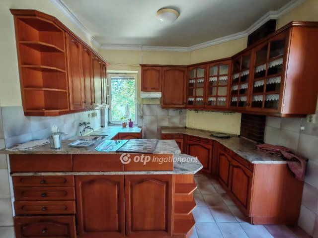 Kiadó téglalakás, albérlet, Budapesten, II. kerületben