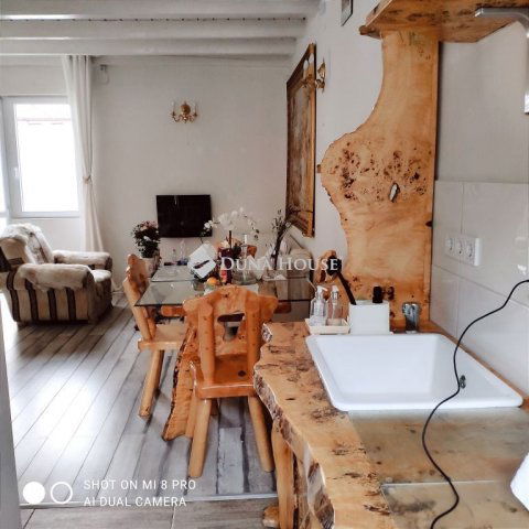 Eladó családi ház, Budapesten, XXII. kerületben, Dunapart utcában