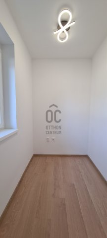 Eladó téglalakás, Székesfehérvárott 58.3 M Ft, 4 szobás