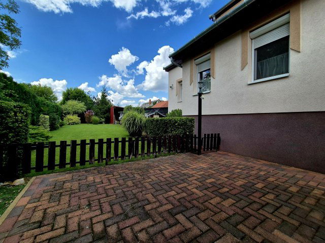 Eladó családi ház, Kecskeméten 119.9 M Ft, 6 szobás