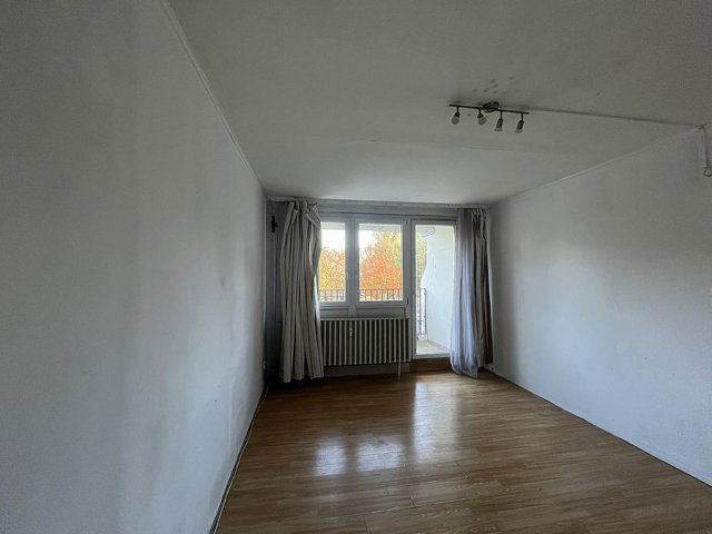 Eladó panellakás, Budapesten, III. kerületben 61.9 M Ft, 2 szobás