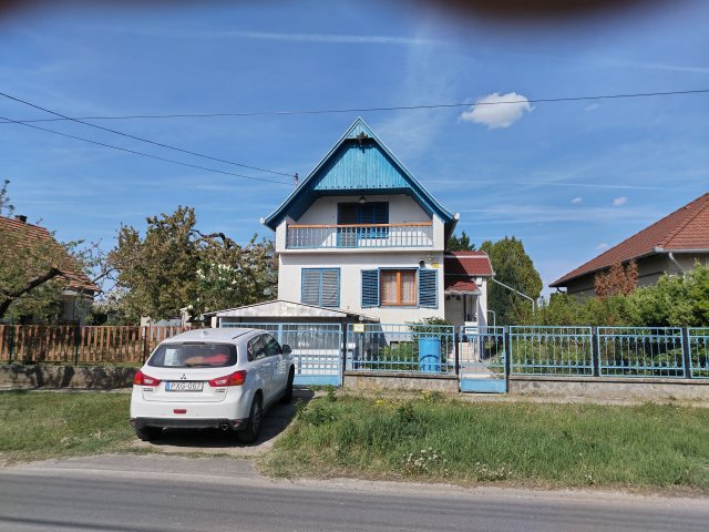 Eladó családi ház, Tiszaföldváron 39 M Ft, 3 szobás