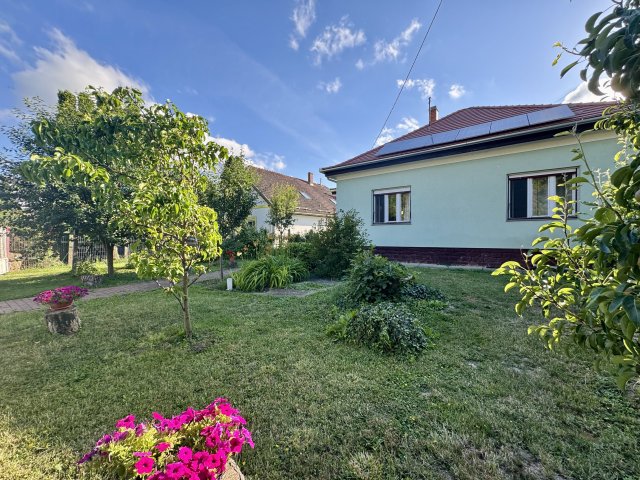Eladó családi ház, Kehidakustányban 69.99 M Ft, 3 szobás