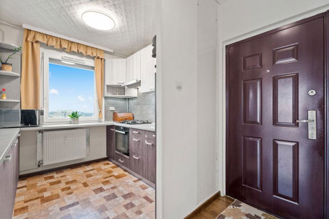 Eladó panellakás, XX. kerületben, Lajtha László utcában