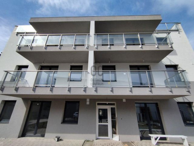 Eladó téglalakás, Siófokon 73.9 M Ft, 2 szobás