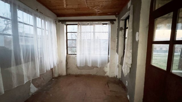 Eladó családi ház, Kondón 18 M Ft, 1 szobás