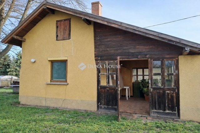 Eladó családi ház, Szentesen 42 M Ft, 1 szobás