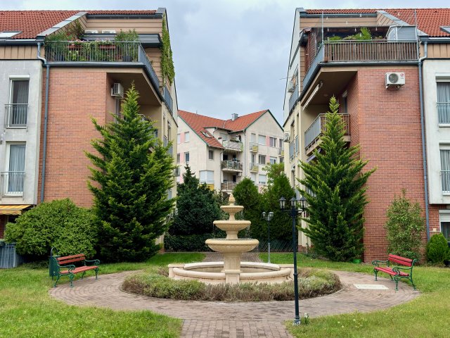 Eladó téglalakás, Budapesten, XVIII. kerületben 85.9 M Ft
