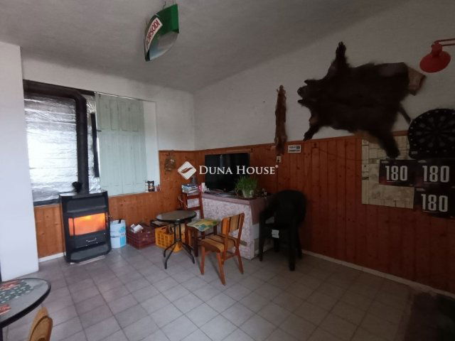 Eladó ipari ingatlan, Szegeden 45 M Ft / költözzbe.hu