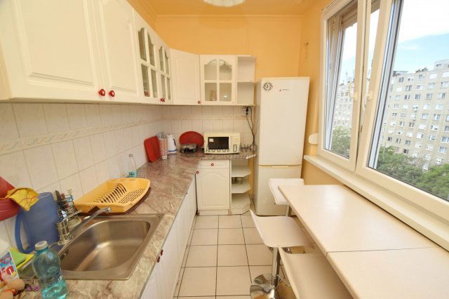 Kiadó panellakás, albérlet, Debrecenben 200 E Ft / hó, 4 szobás